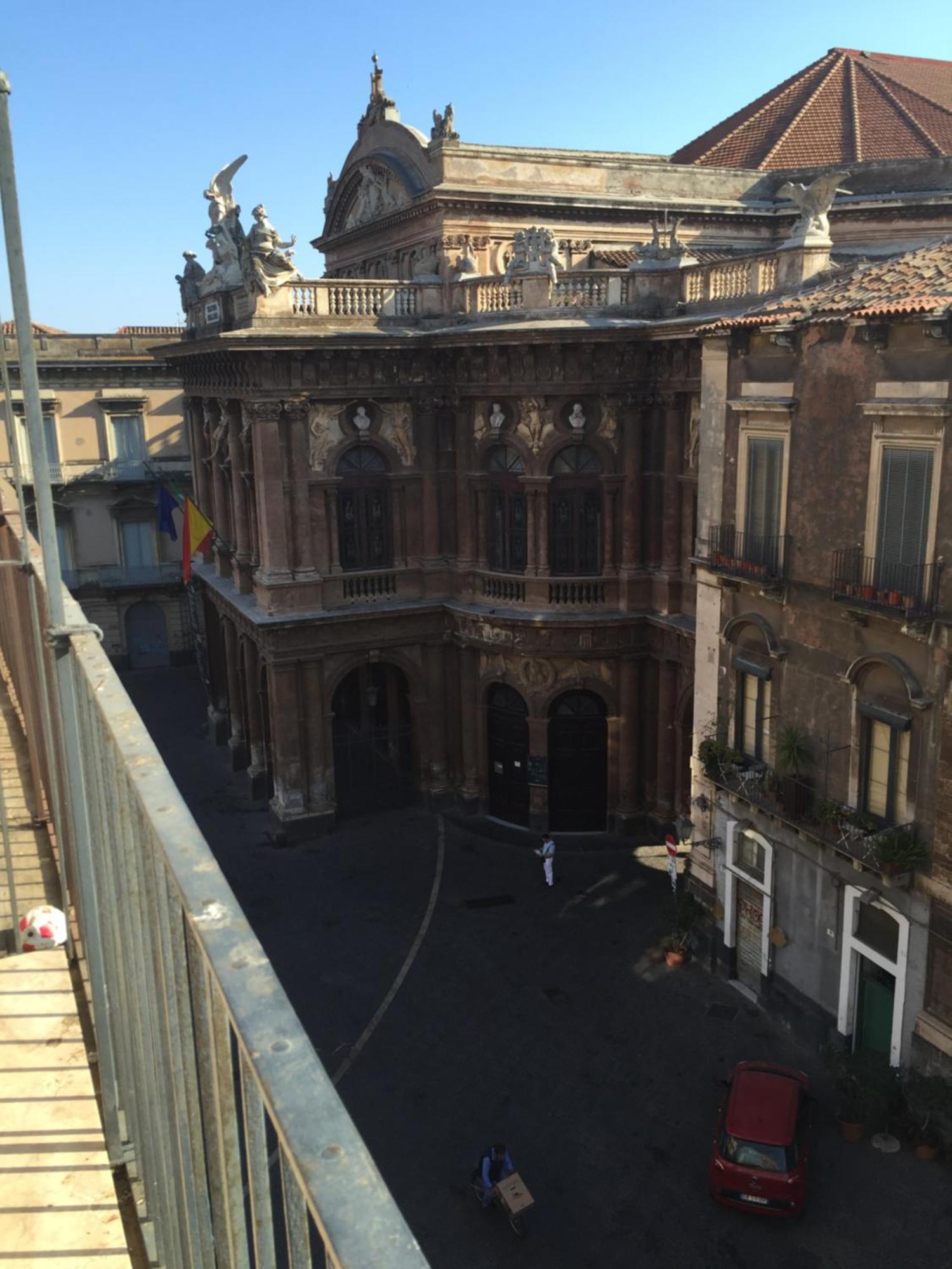 Wonderful Teatro Massimo Bellini Apartment คาตาเนีย ภายนอก รูปภาพ